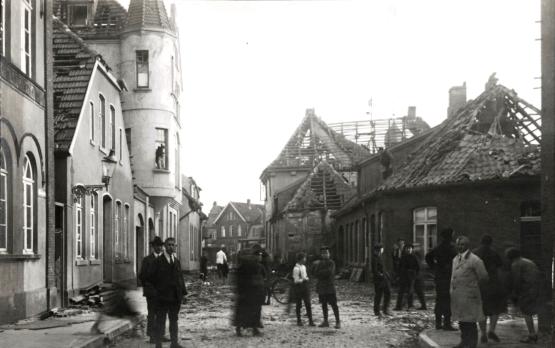 Blick in die Gymnasialstraße nach dem 1. Juni 1927