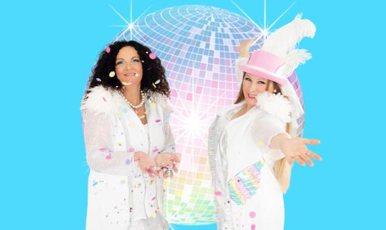 Am Altstadtfest-Sonntag um 15 Uhr auf dem Marktplatz: Wenn die Großstadtengel zum Kinderprogramm einladen, verwandelt sich jede Bühne in eine bunte Mitmach-Welt voller Musik, Bewegung und strahlender Kinderaugen – da ist „Gute Laune“ vorprogrammiert!