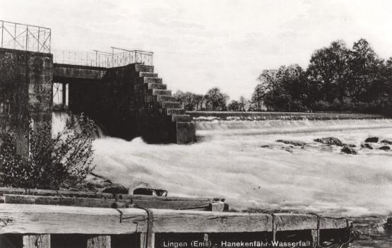 Die Staustufe bei Hanekenfähr