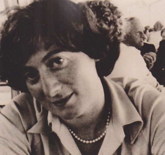 Helga Hanauer 