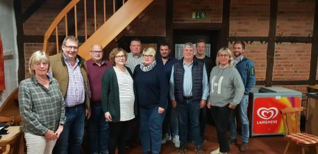 Dem neuen Ortsrat Bramsche gehören folgende Mitglieder an: (v. li.): Gudrun Ahrens (SPD), Martin Koopmann (Ortsbürgermeister, CDU), Josef Heskamp (CDU), Lena Schomaker (CDU), Bernd Lüken (CDU), Birgit Hennig (CDU), Florian Fischer (CDU), Bernd Kley (stellv. Ortsbürgermeister, CDU), Martin Herbers (CDU), Hiltrud Frese (CDU) und Dr. Marius Grigat (BN).