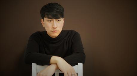 Pianist Henley Jun