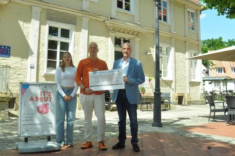 Lingener Bürgerstiftung fördert Welt-Kindertheater-Fest mit 4000 Euro