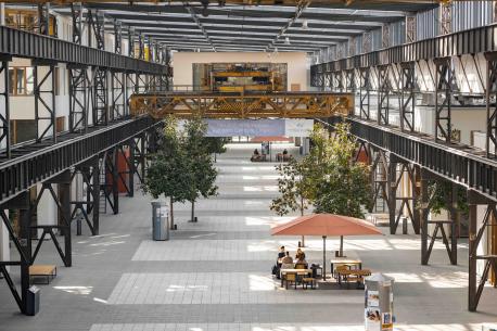  Die GROWTH Convention der Hochschule Osnabrück findet am 9. September am 
Campus Lingen mit spannenden Einblicken rund um Künstliche Intelligenz (KI) und Open Innovation 
statt. 