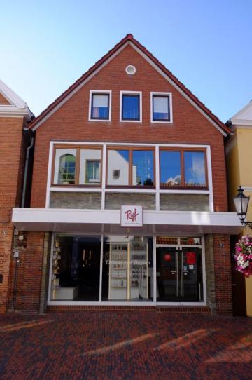 Burgstraße 12